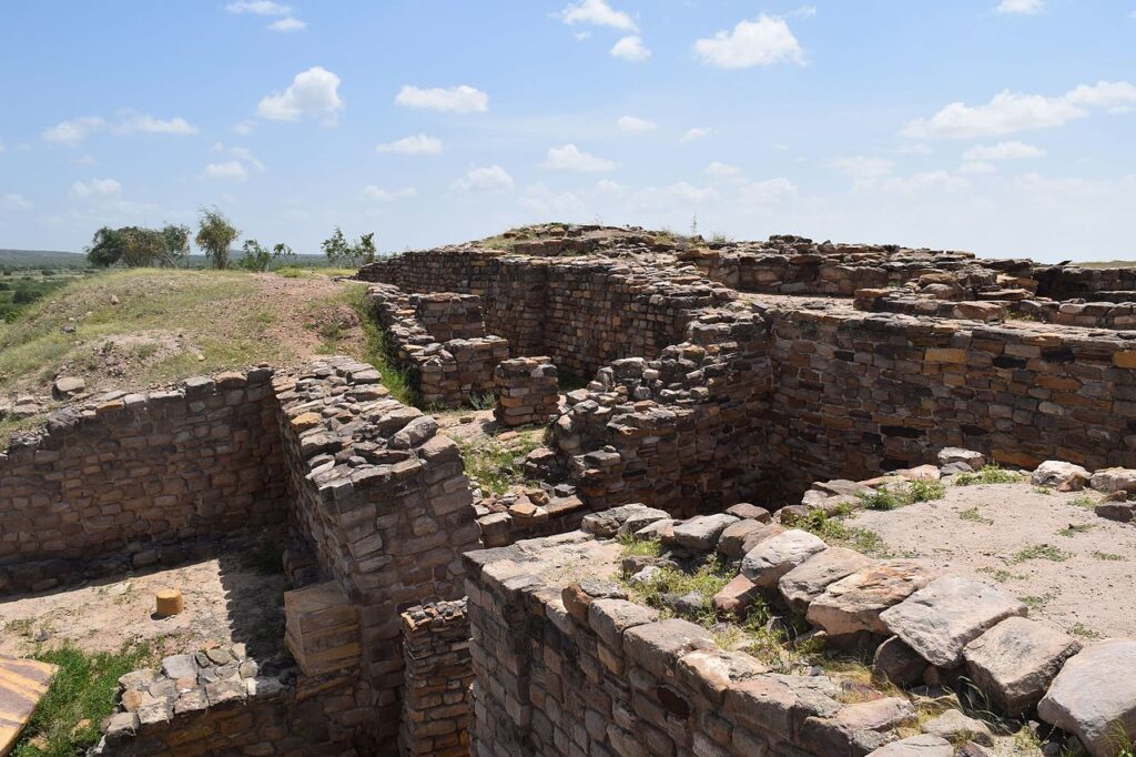 source: en.wikipedia.org Dholavira Site 36